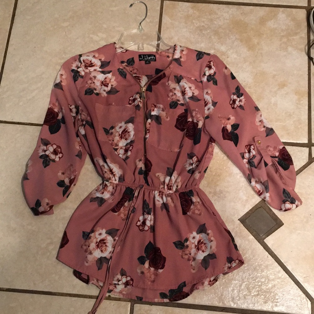 Blouse, size M
